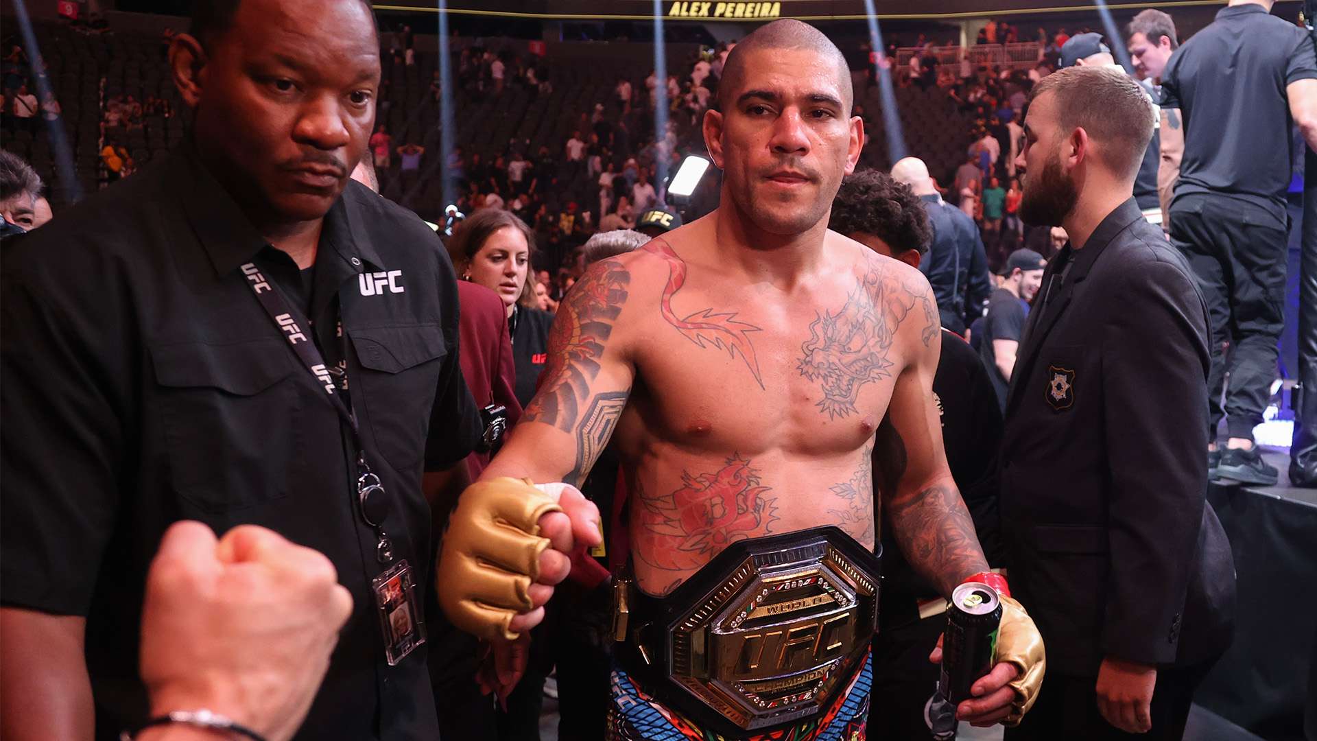 还要在攻防 还要在攻防